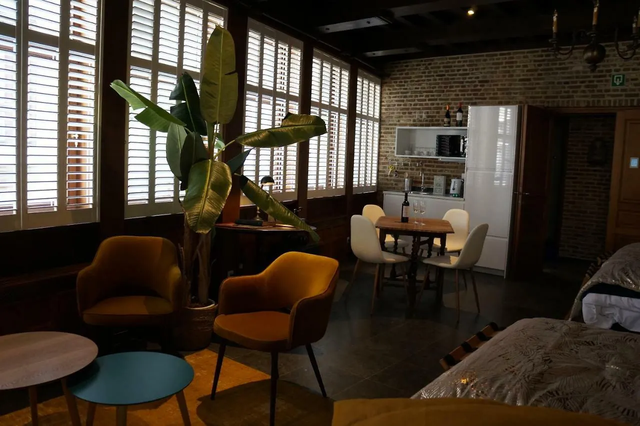 Bed & Breakfast Charming Suites Jan Zonder Vrees Antwerp