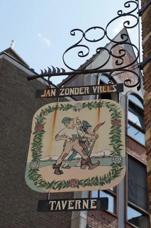 Charming Suites Jan Zonder Vrees Amberes